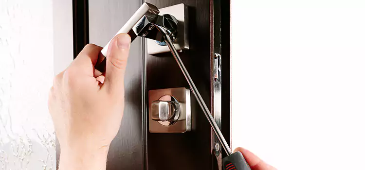 Door Lock Replacement Service Harvey